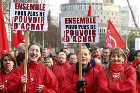 Presse : La FGTB Réclame Un Salaire Horaire Brut Minimum De 14 Euros ...